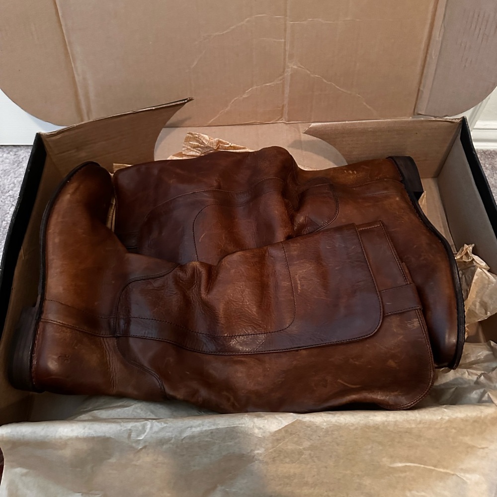 Brand new never worn Frye Paige Tall riding boots sz 11M